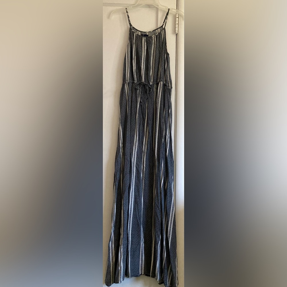 GAP Black and White Maxi Dress